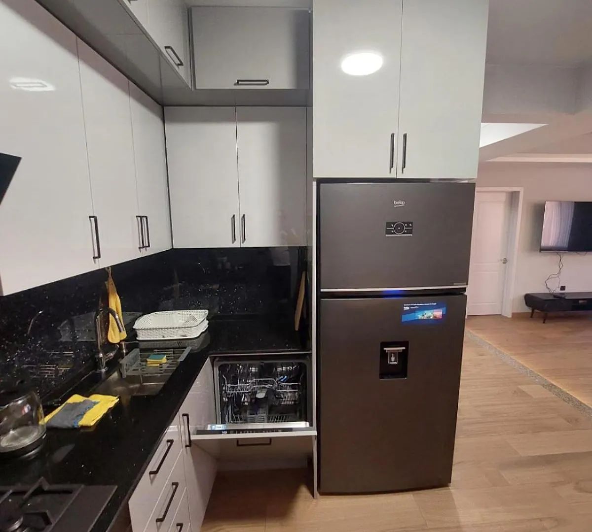 Apartment For Rent In The Center Of Batumi